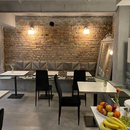 Villa Italiana Pokoje Z Prywatnymi Lazienkami & Odnowa Biologiczna Гдиня Екстериор снимка